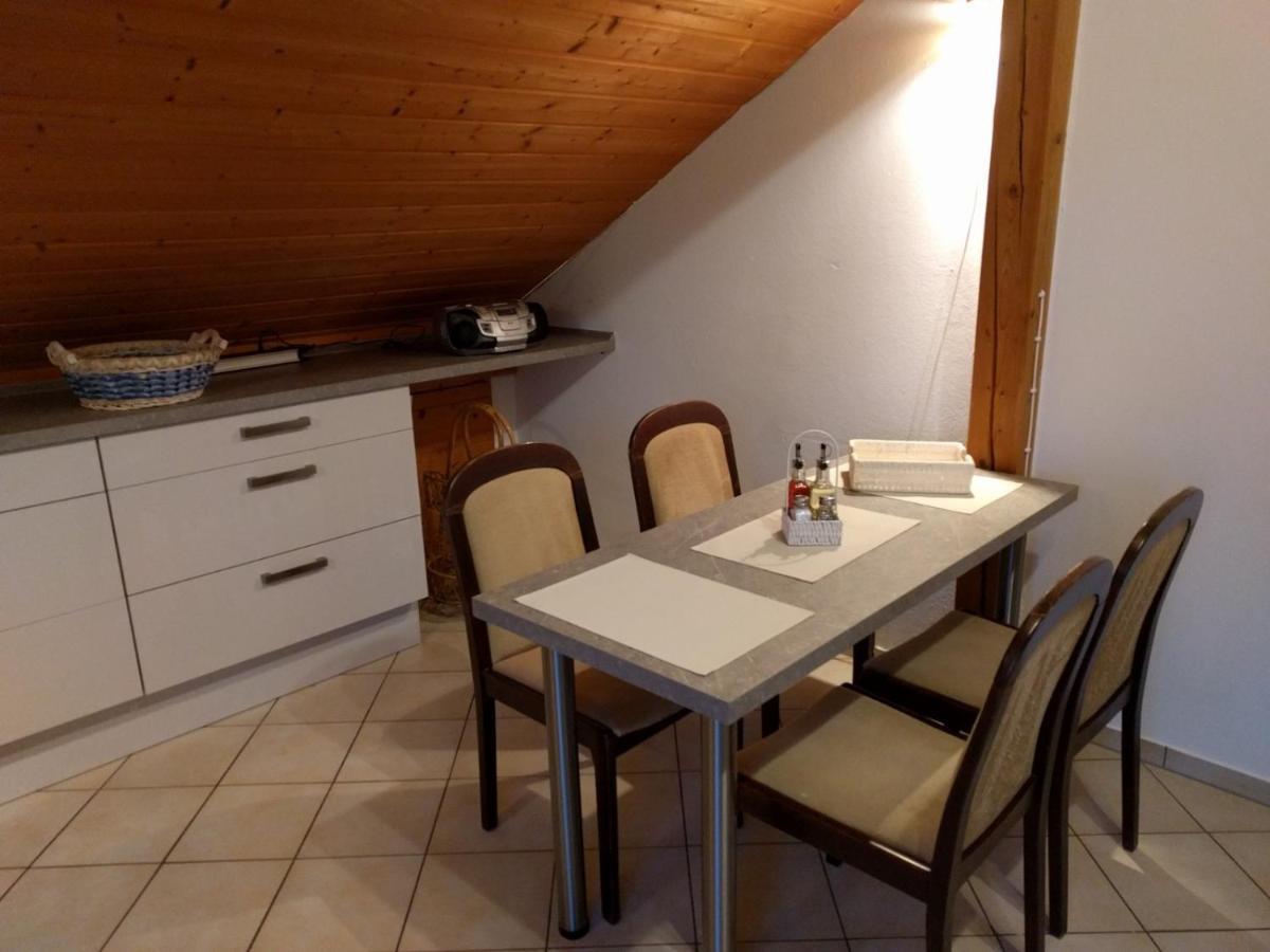 Komfortabel Wohnen Am Waldrand Von Pitzling Landsberg am Lech Exterior foto